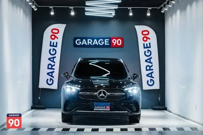 Mercedes-Benz GLC300 2023