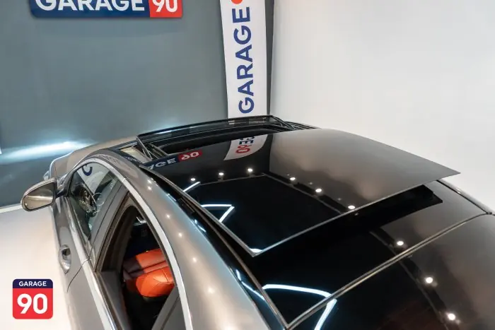 Mercedes-Benz C180 2019 - صورة 9