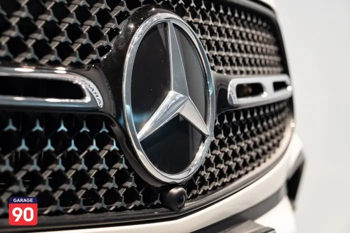 Mercedes-Benz GLC200 2024 - صورة 12