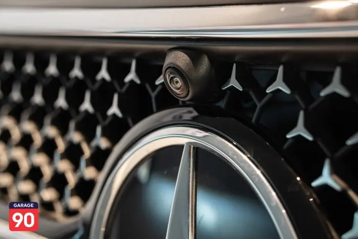 Mercedes-Benz E200 2024 - صورة 10
