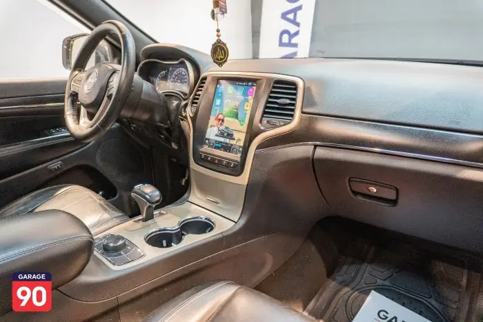 Jeep Grand Cherokee 2015 - صورة 12
