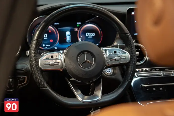 Mercedes-Benz GLC300 2022 - صورة 8