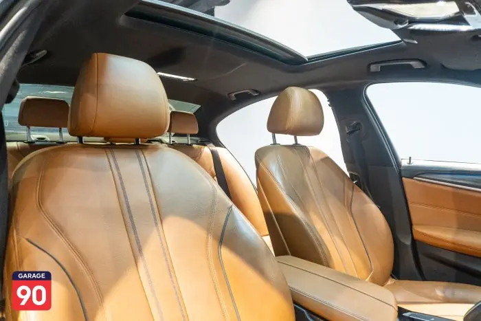 bmw 520i 2018 - صورة 18
