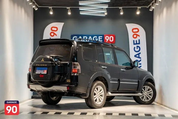 Mitsubishi Pajero 2018 - صورة 6