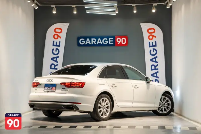 Audi A4 2019 - صورة 6