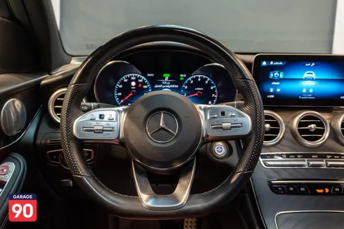 Mercedes-Benz GLC300 2020 - صورة 13