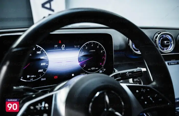 Mercedes-Benz C180 2022 - صورة 11