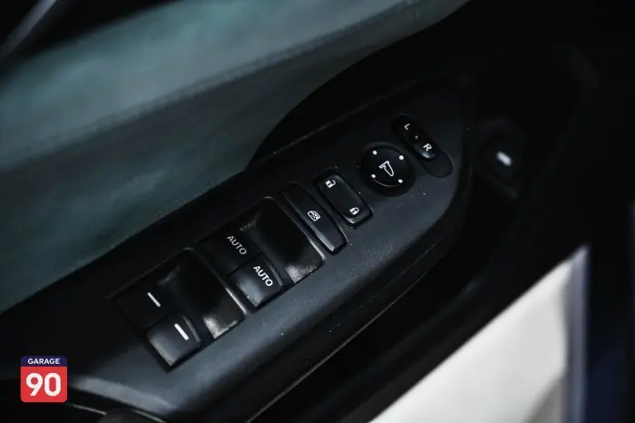 Honda Civic 2018 - صورة 18