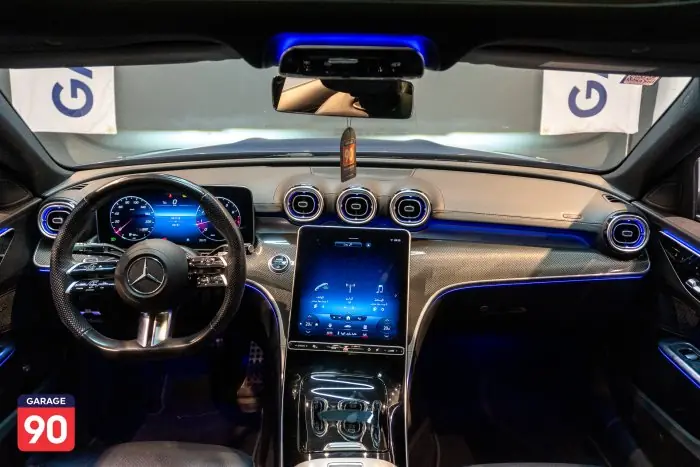 Mercedes-Benz C180 2023 - صورة 15