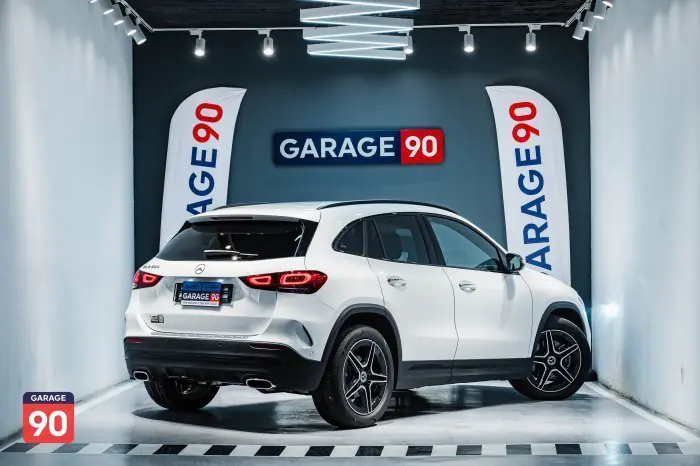 Mercedes-Benz GLA200 2023 - صورة 6