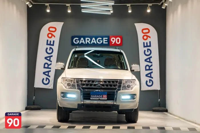 Mitsubishi Pajero 2022