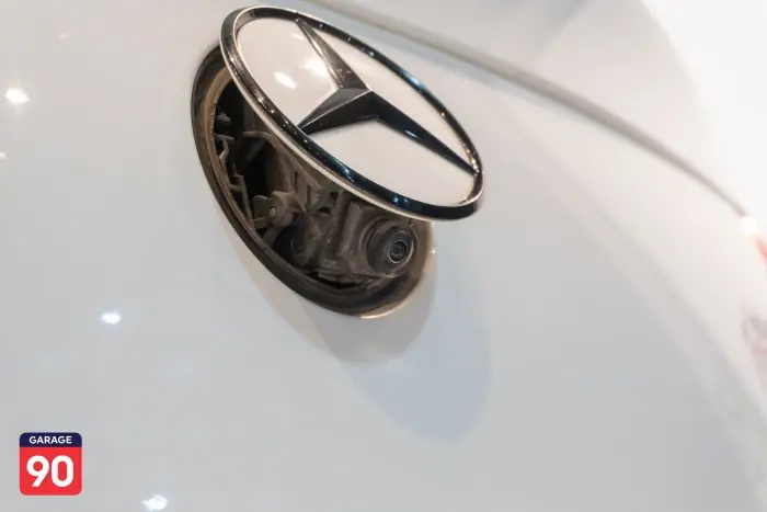 Mercedes-Benz C200 2020 - صورة 9