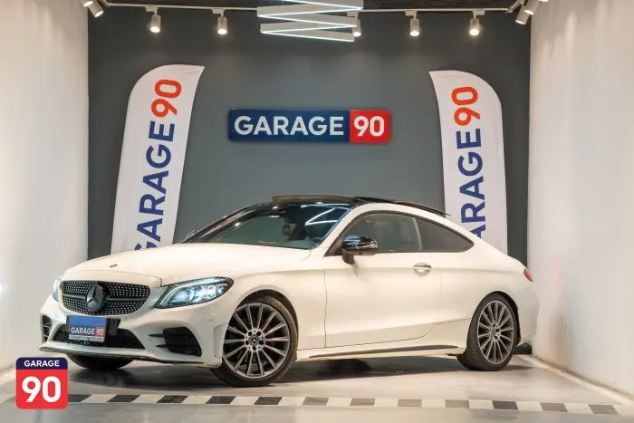 Mercedes-Benz C200 2020 - صورة 2