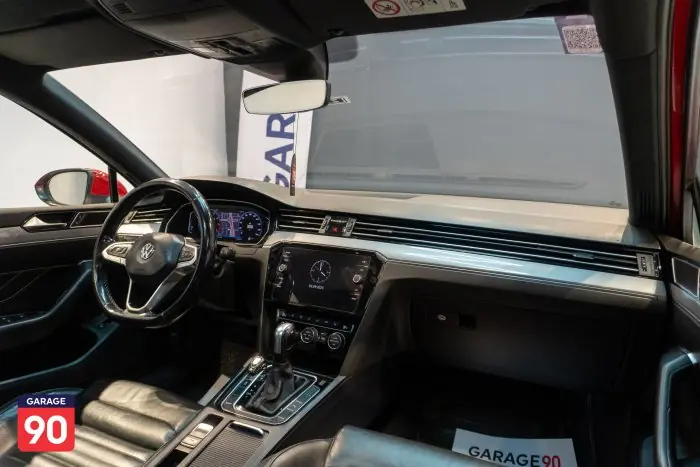 Volkswagen Passat 2020 - صورة 14