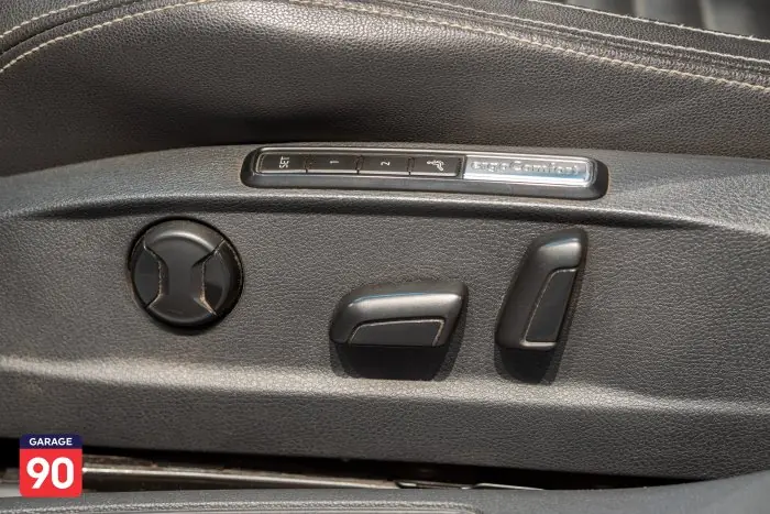 Volkswagen Passat 2020 - صورة 15