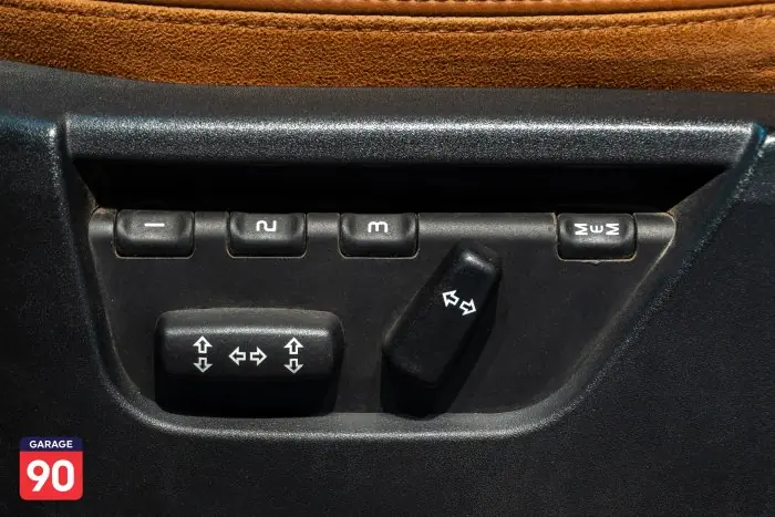 Land Rover 250 2014 - صورة 14