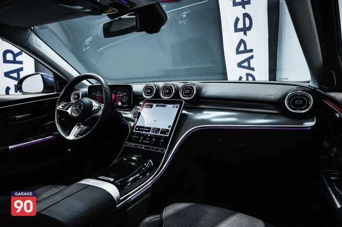 Mercedes-Benz C180 2022 - صورة 10