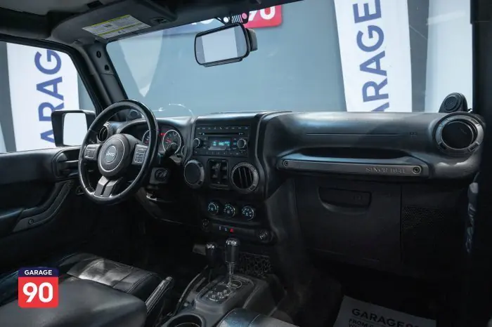Jeep Wrangler 2013 - صورة 12