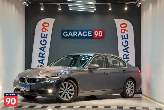 bmw 318i 2017 - صورة 2