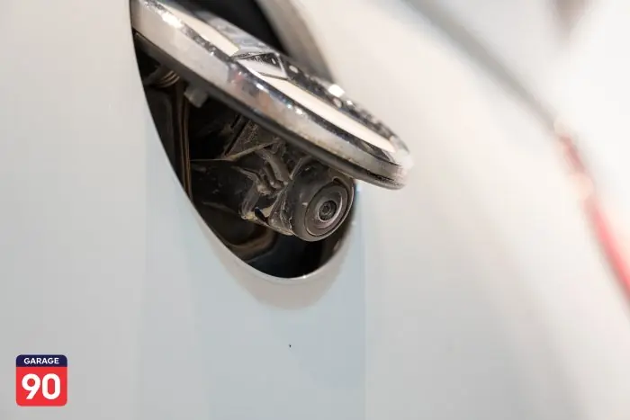 Mercedes-Benz GLC300 2020 - صورة 8