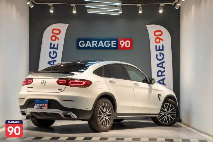 Mercedes-Benz GLC300 2020 - صورة 6
