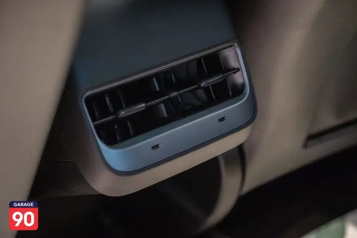 Tesla Model 3 2023 - صورة 15