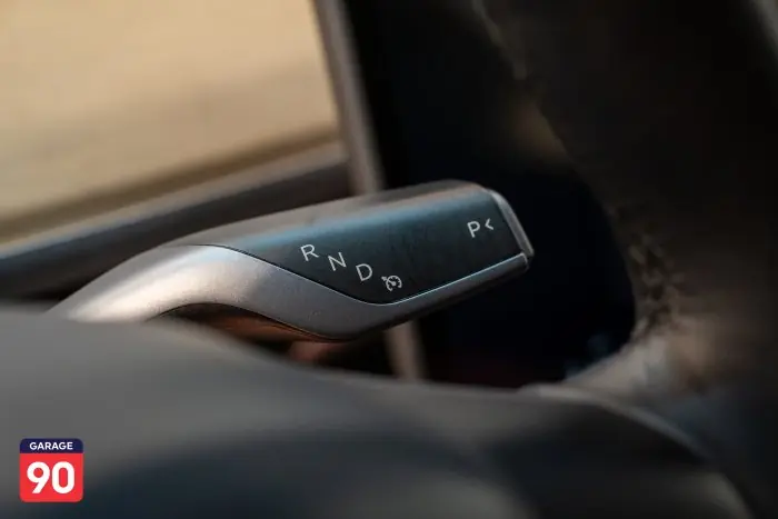 Tesla Model 3 2023 - صورة 12