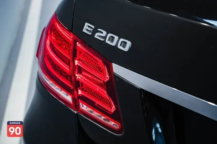 Mercedes-Benz C200 2014 - صورة 11