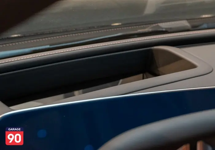 Mercedes-Benz C180 2025 - صورة 16