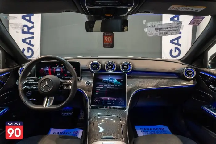 Mercedes-Benz C180 2025 - صورة 9