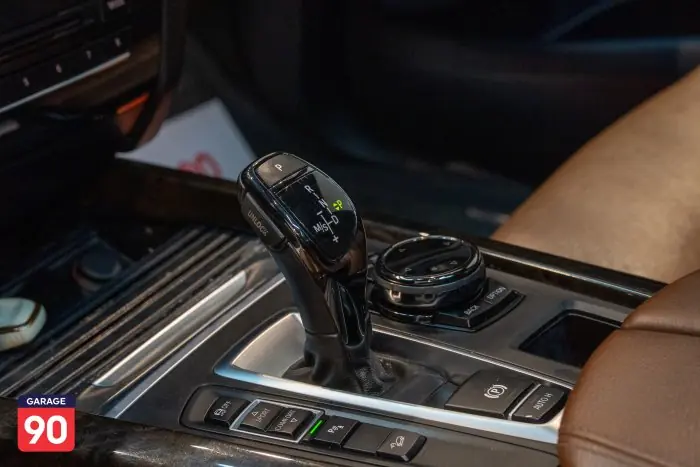 bmw X5 2016 - صورة 16