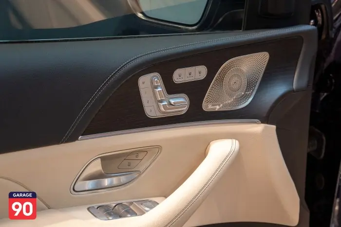 Mercedes-Benz Gls580 2022 - صورة 16