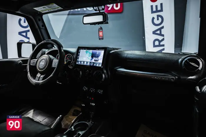 Jeep Wrangler 2015 - صورة 10