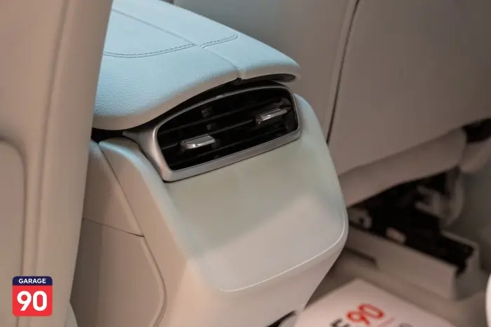 Mercedes-Benz Eqe500 2024 - صورة 16