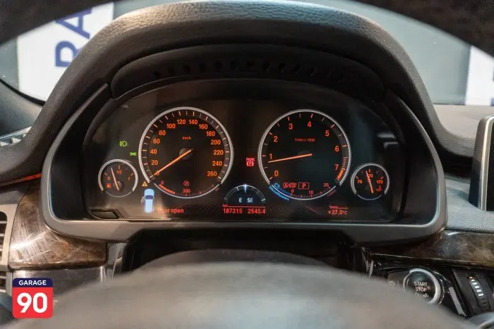 bmw X5 2016 - صورة 10