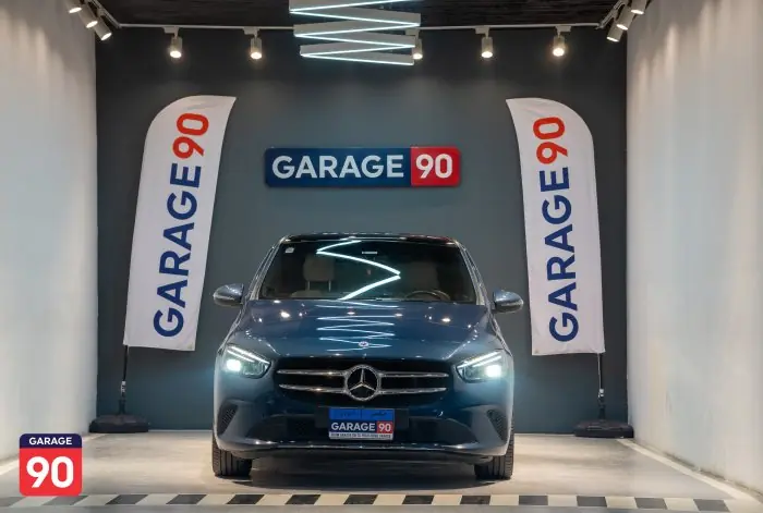 Mercedes-Benz B180 2021
