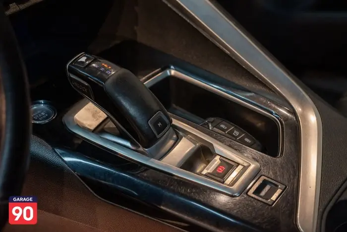 Peugeot 5008 2020 - صورة 14