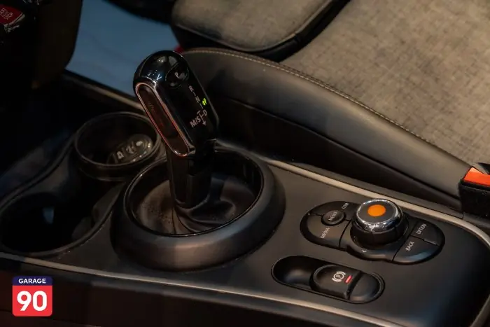 Mini Cooper 2020 - صورة 14