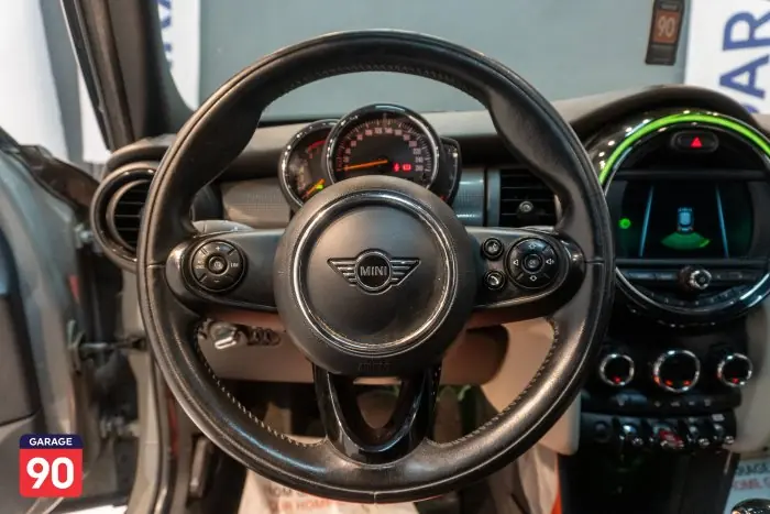 Mini Cooper 2019 - صورة 9