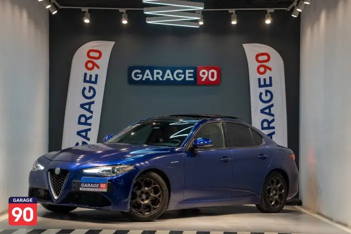 Alfa Romeo Giulia 2021 - صورة 2