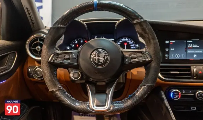Alfa Romeo Giulia 2021 - صورة 10