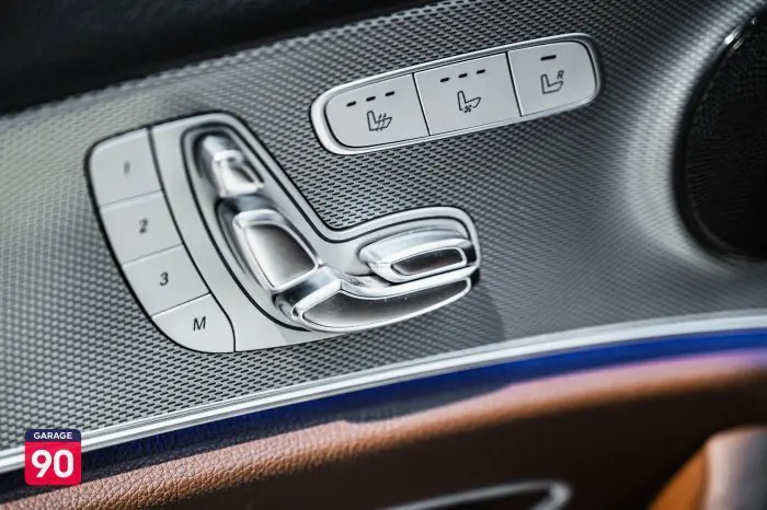 Mercedes-Benz E200 2017 - صورة 20