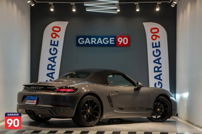 Porsche Boxter 2024 - صورة 7