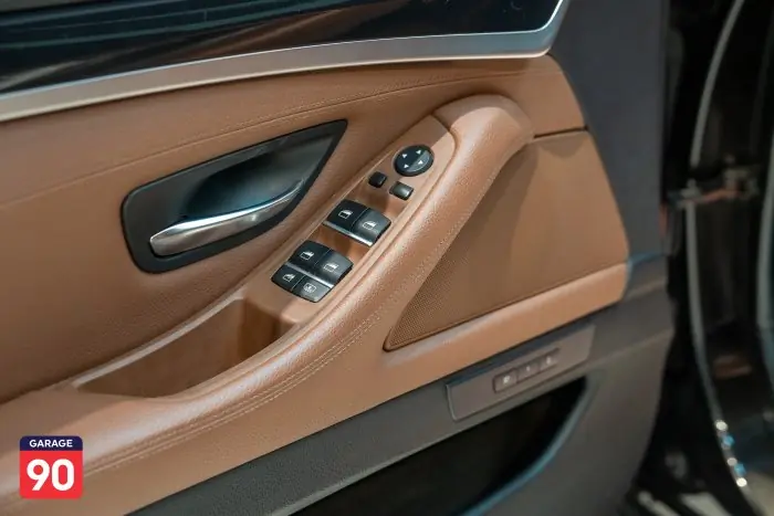 bmw 520i 2017 - صورة 16