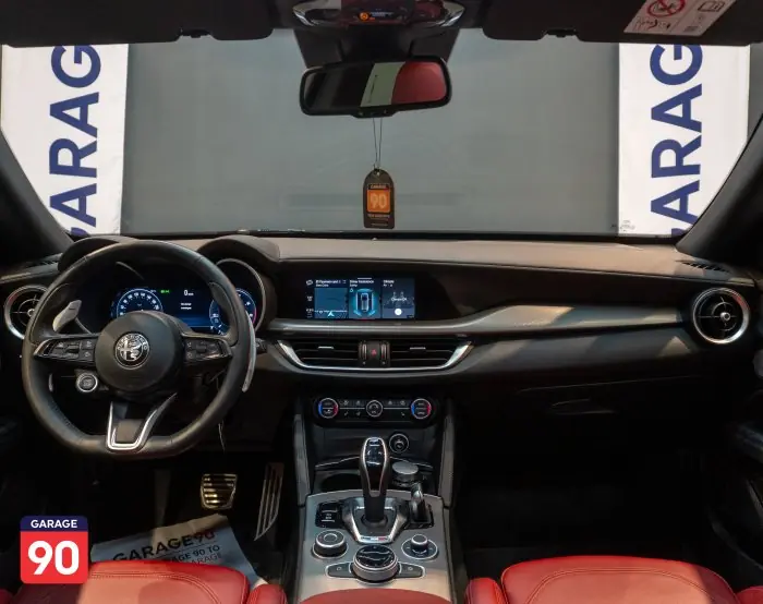 Alfa Romeo Stelvio 2024 - صورة 9
