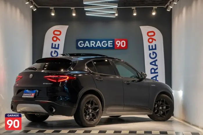 Alfa Romeo Stelvio 2021 - صورة 6