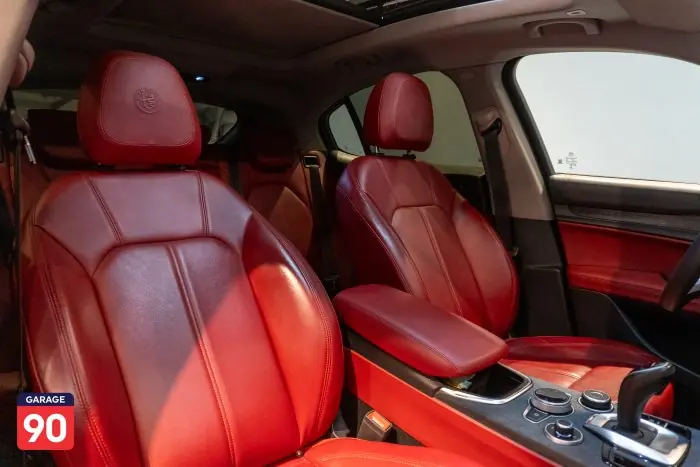 Alfa Romeo Stelvio 2021 - صورة 12