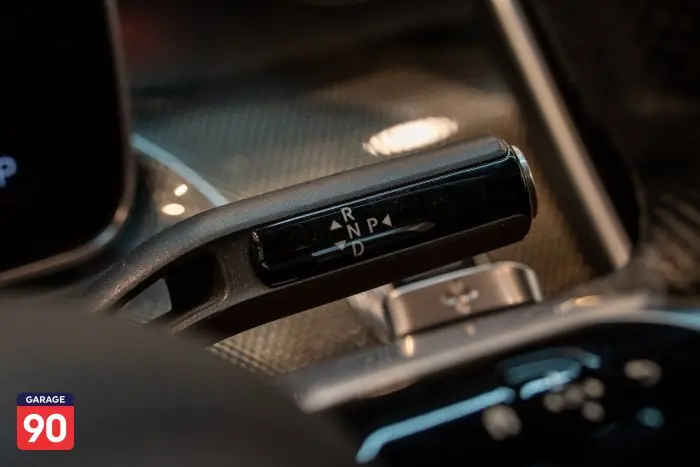 Mercedes-Benz C180 2022 - صورة 14