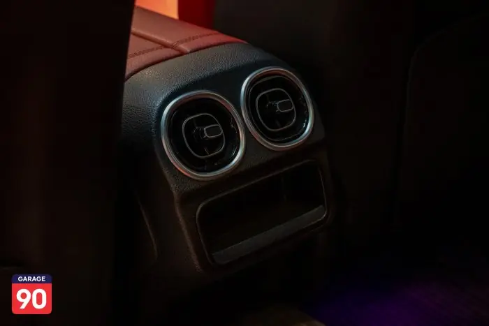 Mercedes-Benz C180 2022 - صورة 15
