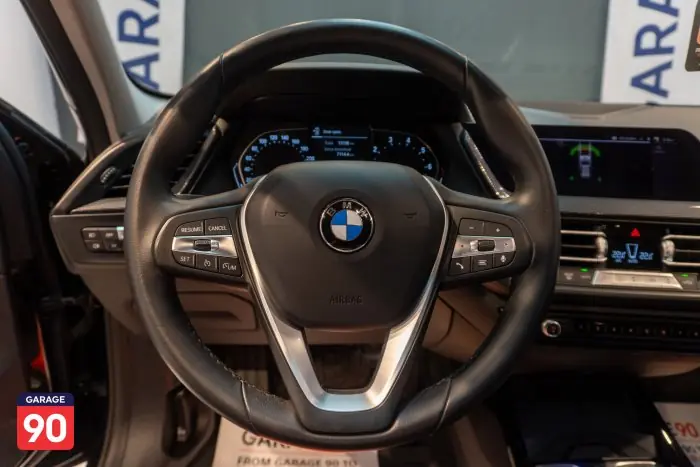 bmw 118i 2021 - صورة 9